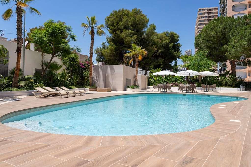 Halley Hotel & Apartments Affiliated By Melia Benidorm Restauracja zdjęcie